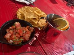 餐前玉米片-Pistolera Mexican Cantina女枪手墨西哥餐厅(碧云路店)