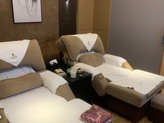 -金色印象·4k影院式足体养生(大渡口店)