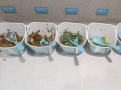 -灵芝妹子海鲜米线(劳动公园店)