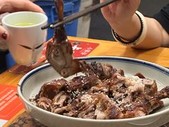 -小饕荟雅安贡椒鱼鲜馆(广福桥店)