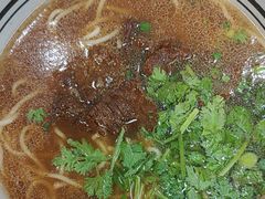 -小马牛肉面·牛骨熬制(南京博物院店)