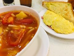 -香港新发烧腊茶餐厅(万象店)