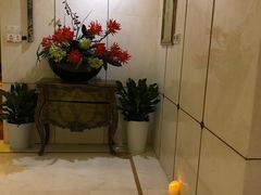 拐角-华夏良子·足道SPA艾灸(三里屯店)
