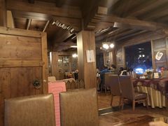 大堂-桑吉林新派藏餐·汤锅·川菜