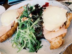 -ROAST coffee & eatery