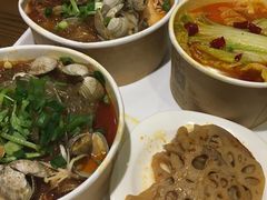 -何记花甲(海岸城旗舰店)