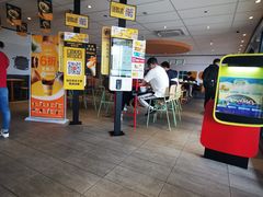 -麦当劳(南汇车市店)