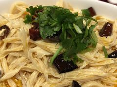 腐竹炝蘑菇-老吉士酒家(天平路店)