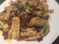 -安东海鲜烧烤大排档(普兰店区店)