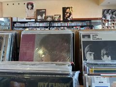 -麦田书店(国防路店)