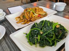 -姐妹临高乳猪店(海垦路店)