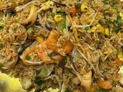 -覃记海鲜美食餐厅