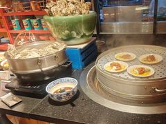 -松咖啡自助餐厅·松北香格里拉