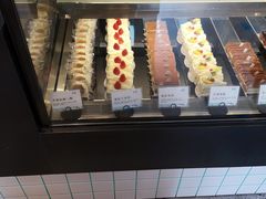 -Dough&Joe团憩(瑞虹天地月亮湾店)