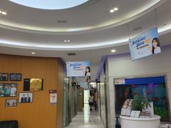 -雅悦齿科(顾村公园店)