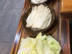 -锅来乐地锅鸡(安亭店)
