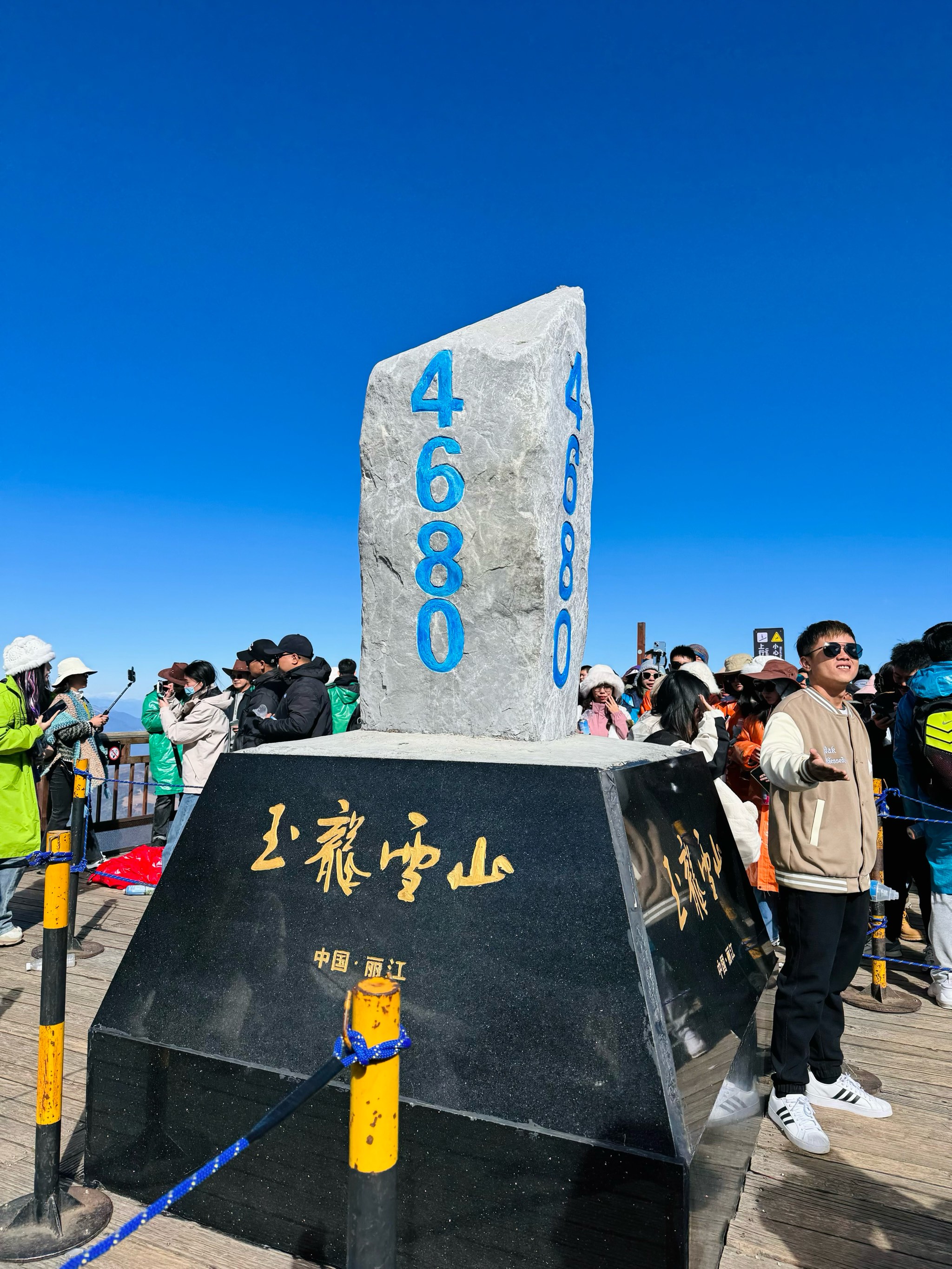 玉龙雪山一日游图片