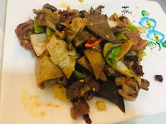 -马尔龙新疆饭店·清真(长青路店)
