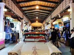 -席娜卡琳火车铁道夜市