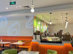 -油梨树 AVOCADO TREE(亮马桥店)