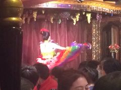 歌舞表演-东方亚克西餐厅(西康路店)