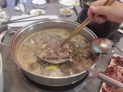 -官塘陈记鱼生·潮汕砂锅粥·牛肉火锅(潮枫路总店)