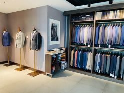 点击看大图 -优山定制西服衬衫大衣(国贸店)