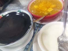 -黄师奶甜品店