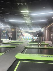 -反弹蹦床公园·亲子乐园·团建·派对(中庚漫游城店)