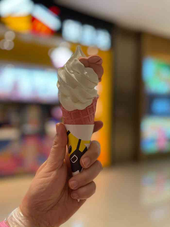 麦当劳(万象城店)-"又是麦当劳一加一的一天啊,从前都是双层吉.