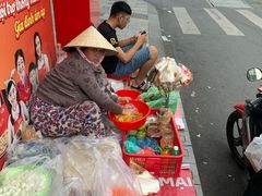 -Bánh Mì Huynh Hoa