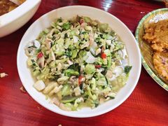 -芦茨金富饭庄·25年老字号·专做稻草鸡