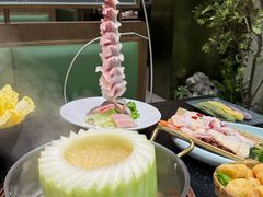 -得意咚瓜·顺德鱼生·冬瓜火锅(深圳首店)