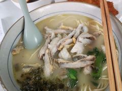 -明呈黄鱼面馆(斜土路店)