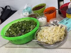 -小倪羊肉米线馆