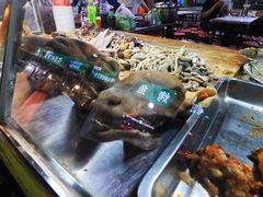 -正宁路小吃夜市