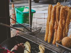 现炸油条-汪记鲜鱼糊汤粉(沈阳路总店)