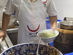 -牛一嘴·兰州牛肉面·大盘鸡(财富中心店)