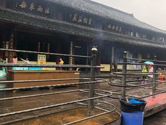 -峨眉山报国寺