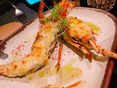 香焗龙虾配自制黑松露酱-上海苏宁宝丽嘉酒店·Cafe Bellagio西餐厅