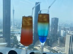 -及象咖啡Air·360度俯瞰广州塔(北塔68F店)