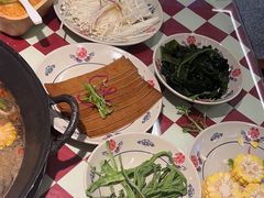 -赵美丽重庆火锅(西安直营总店)