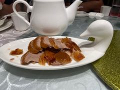 -湖庭壹品鸭王·传统北京烤鸭·别墅私房菜·庭院宵夜(江宁店)