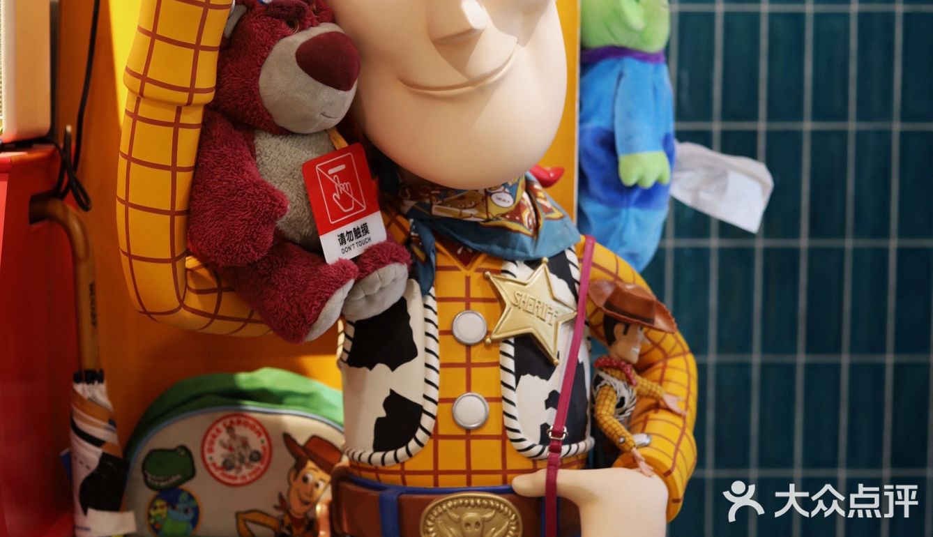 天津新店｜滨江道开了一家玩具甜茶饮品店！🎀