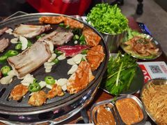 -悟能八戒烤肉自助(秦隆步行街店)