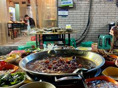 -毛毛老火锅(八年观音桥店)