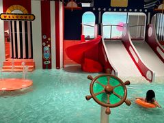 -涨巢·潮玩水疗局