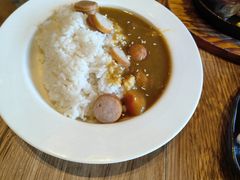 -玛格萝妮(汇智国际商业中心店)