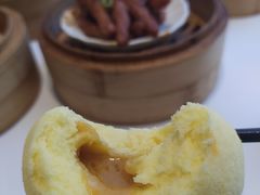 流沙奶油蛋黄包-万龙洲海鲜(大兴绿地缤纷城店)