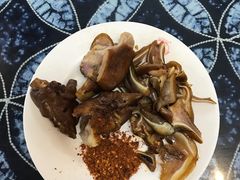 -桥香园云南过桥米线(金马碧鸡店)